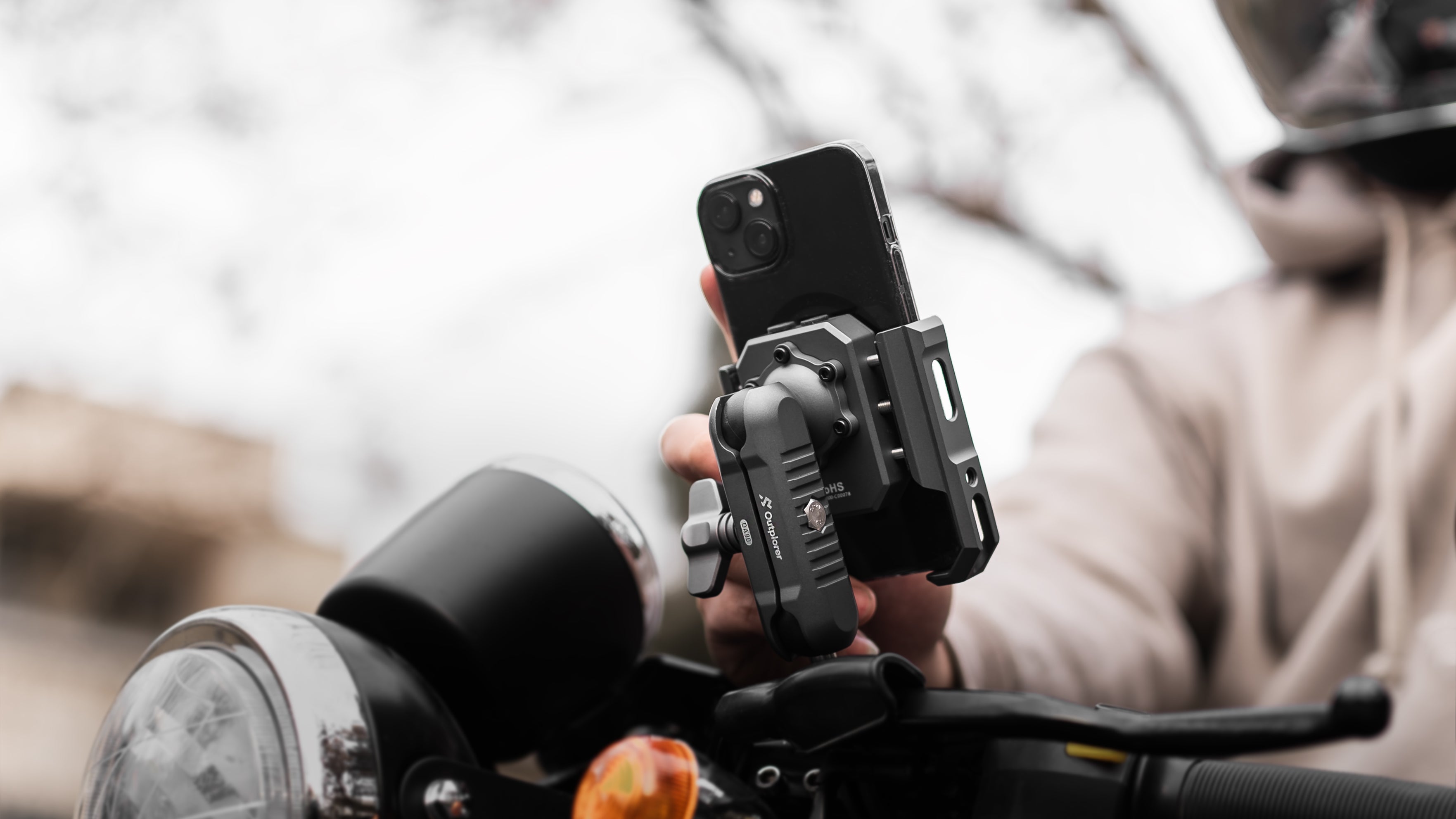 Glory Knight Pro Outplorer Handlebar Clamp Full Kit for Motorcycle Air-Suspension Holder Anti-Shake Airbag Protecting Phone Lens, 360° Free Vision for 4.7''-7.2'' Phone, Aluminum Alloy Holder